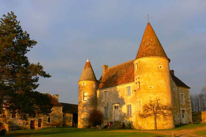 La Petite Gaulardiere: LES ENVIRONS, Manoir de Lormarin