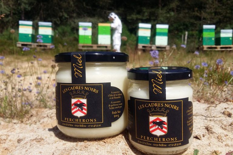Les Cadres Noirs Percherons miel