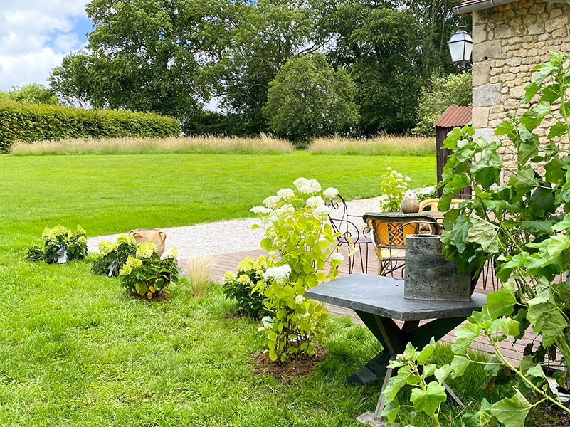 La-petite-Gaulardiere-legite-la-terrasse-photo-Schmitt-07